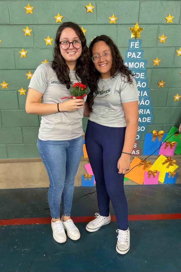 Neste clima contagiante, o Colégio Jardin`s realizou a festa de encerramento dos alunos do ensino fundamental  I.